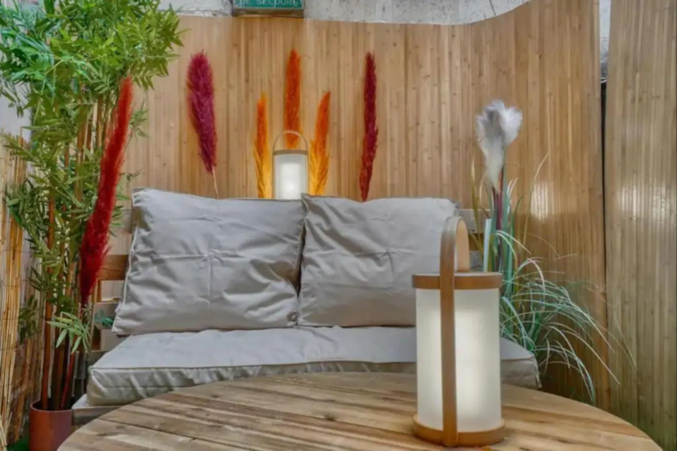 Geranimus Lombards : Heart Of Paris Apartment 0*,  France