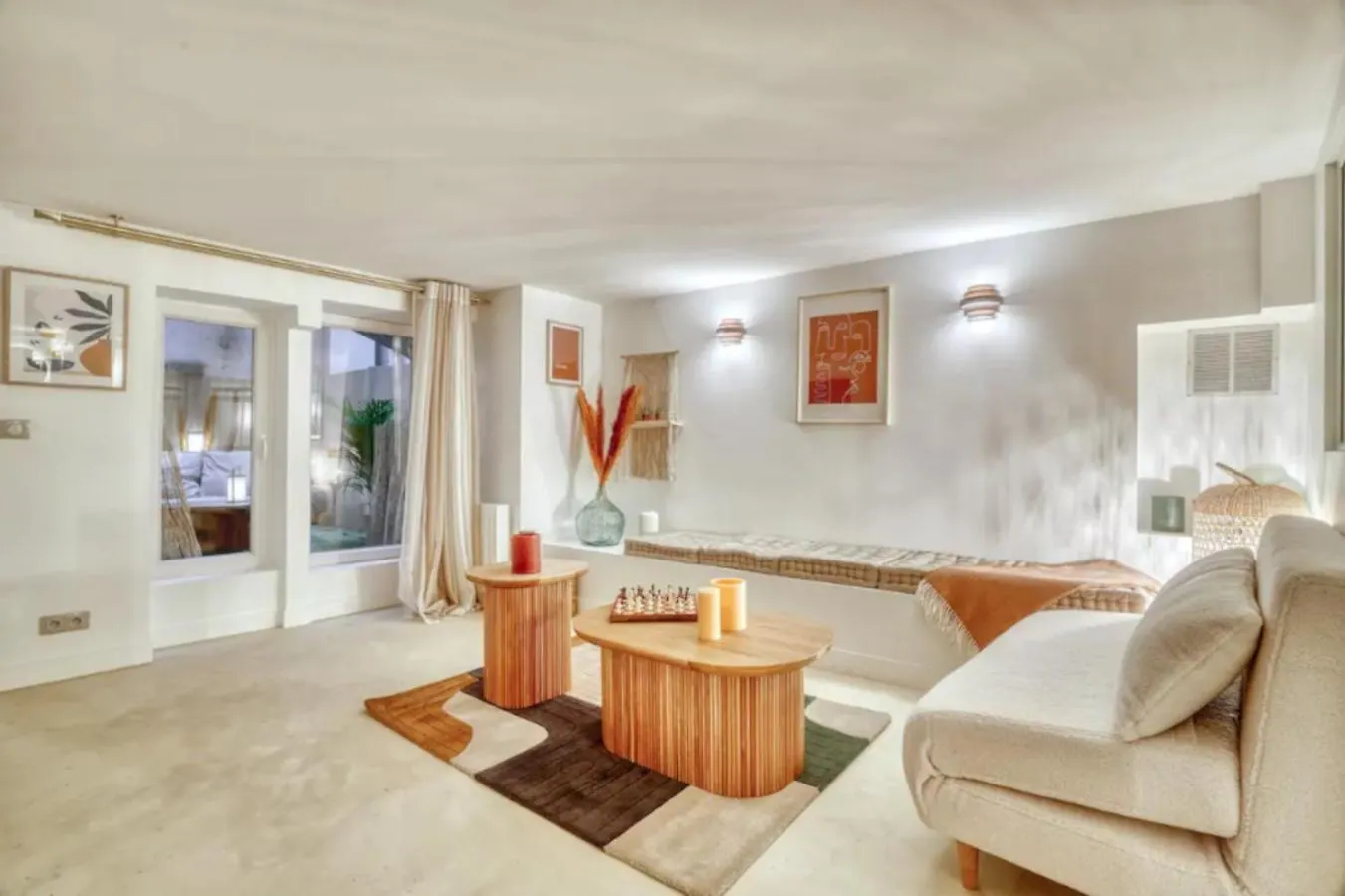 Geranimus Lombards : Heart Of Paris Apartment